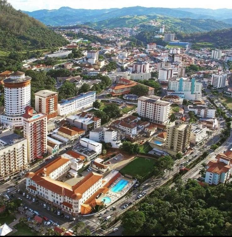 Apartamento Aconchegante Centro Aguas De Lindoia Apartment Bagian luar foto